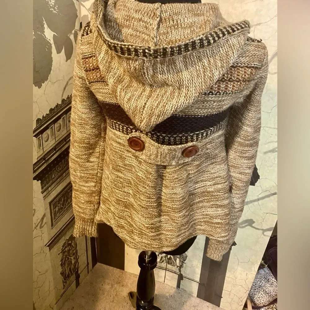 Adorable knitted jacket by Like,love in size medium - Picture 2 of 2